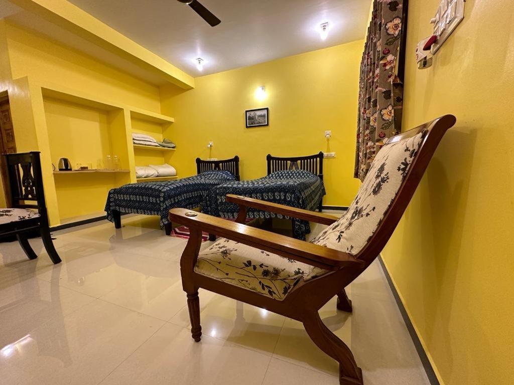 Sharad Baug Homestay Bhuj Luaran gambar