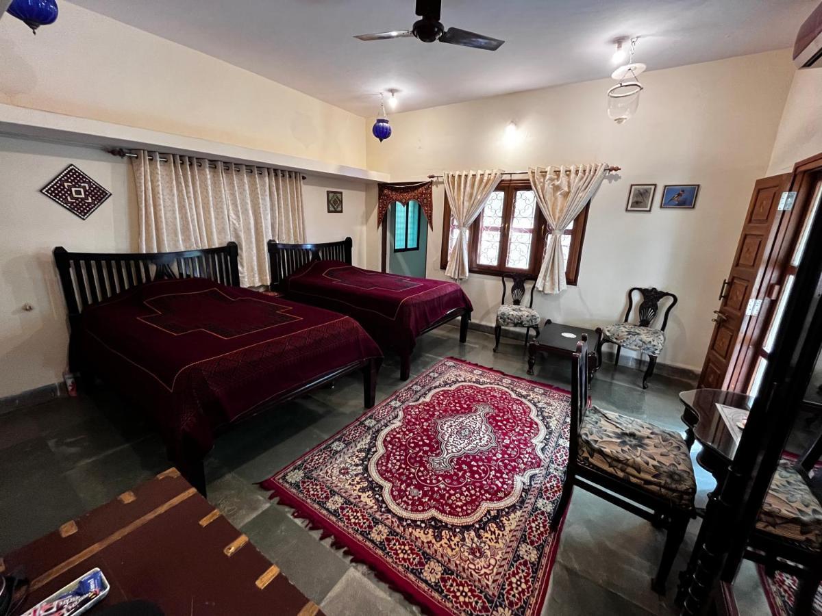 Sharad Baug Homestay Bhuj Luaran gambar