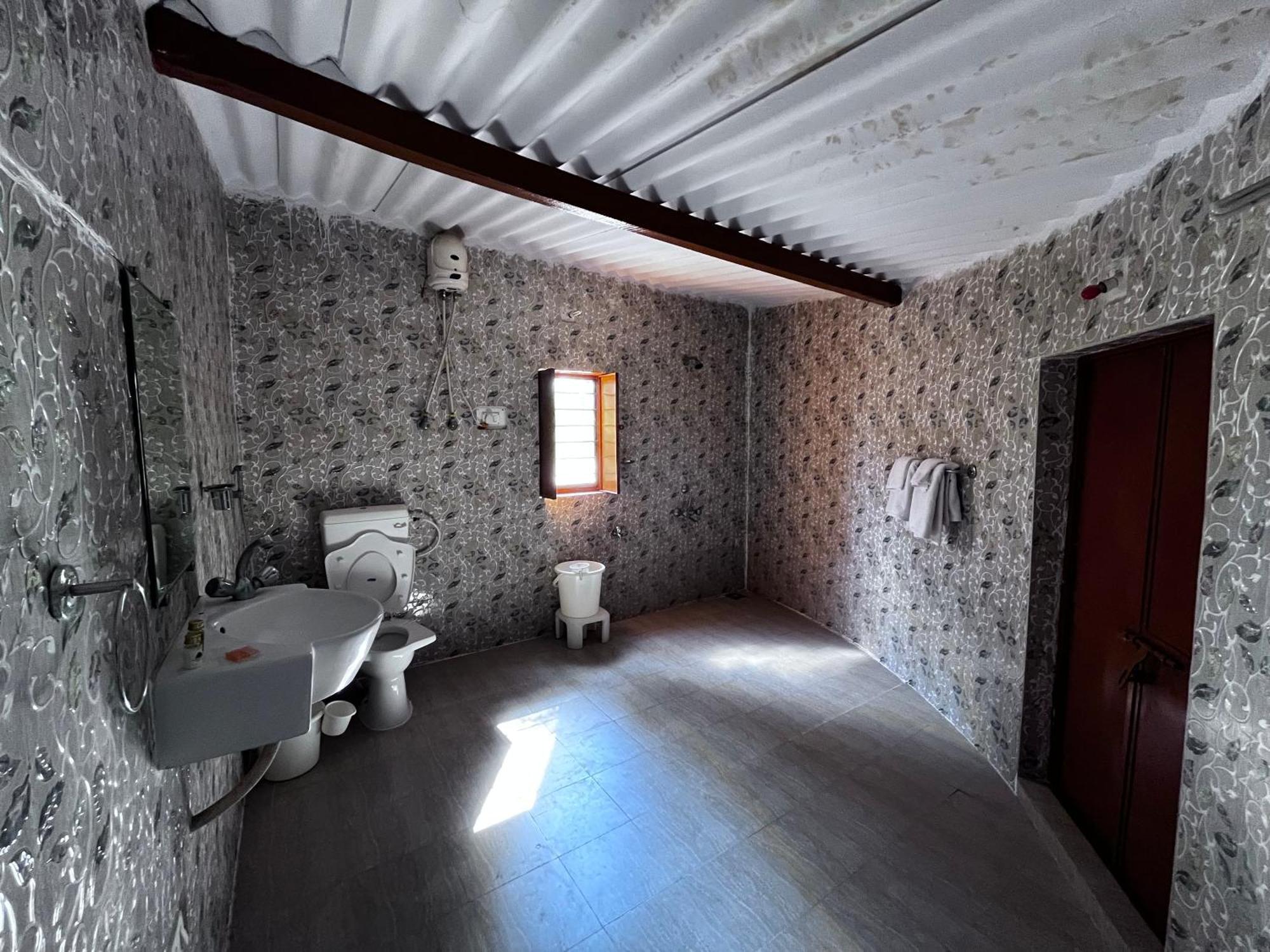 Sharad Baug Homestay Bhuj Luaran gambar