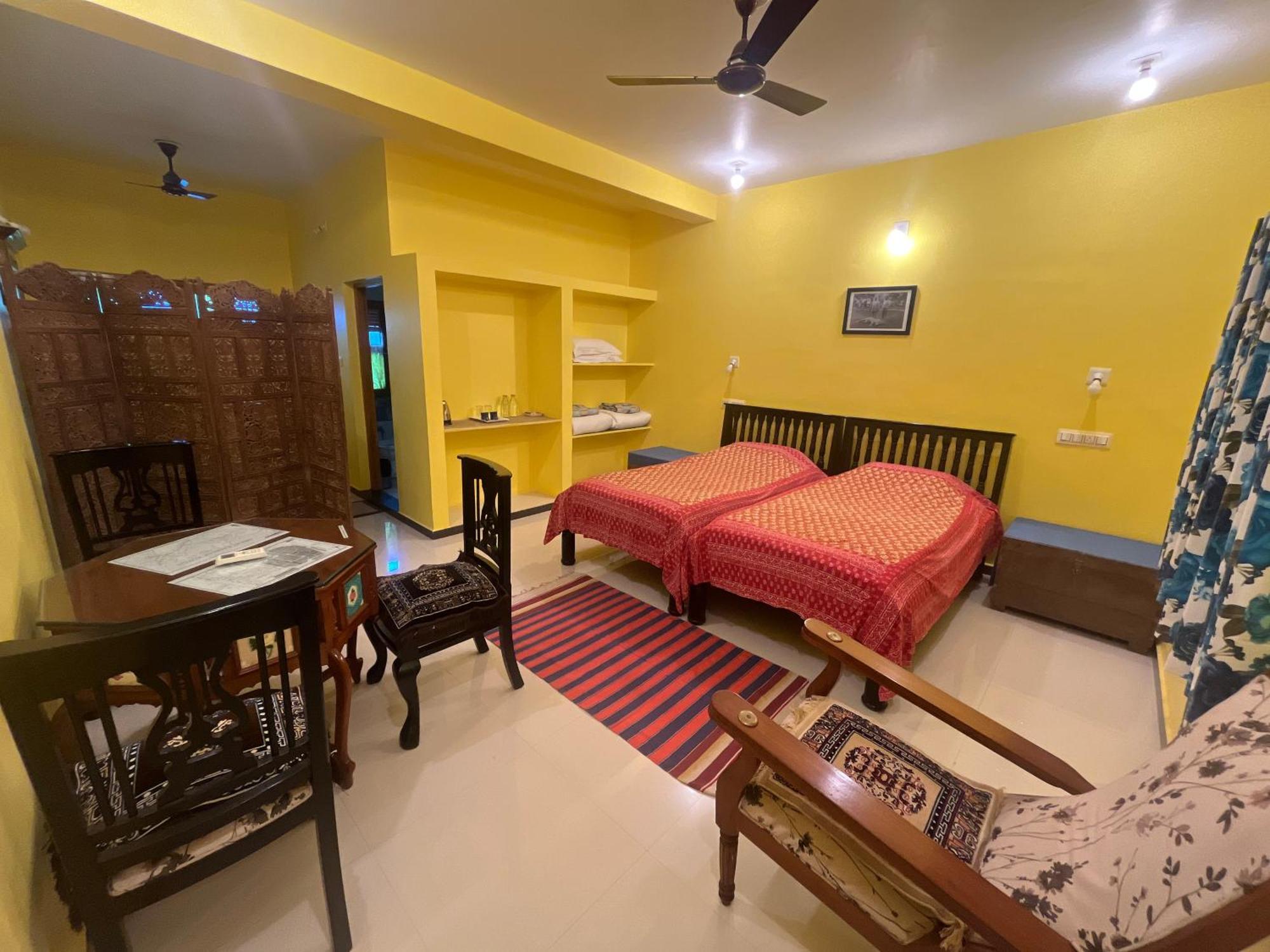 Sharad Baug Homestay Bhuj Luaran gambar